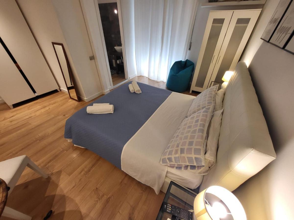 مبيت وإفطار Living كالياري المظهر الخارجي الصورة